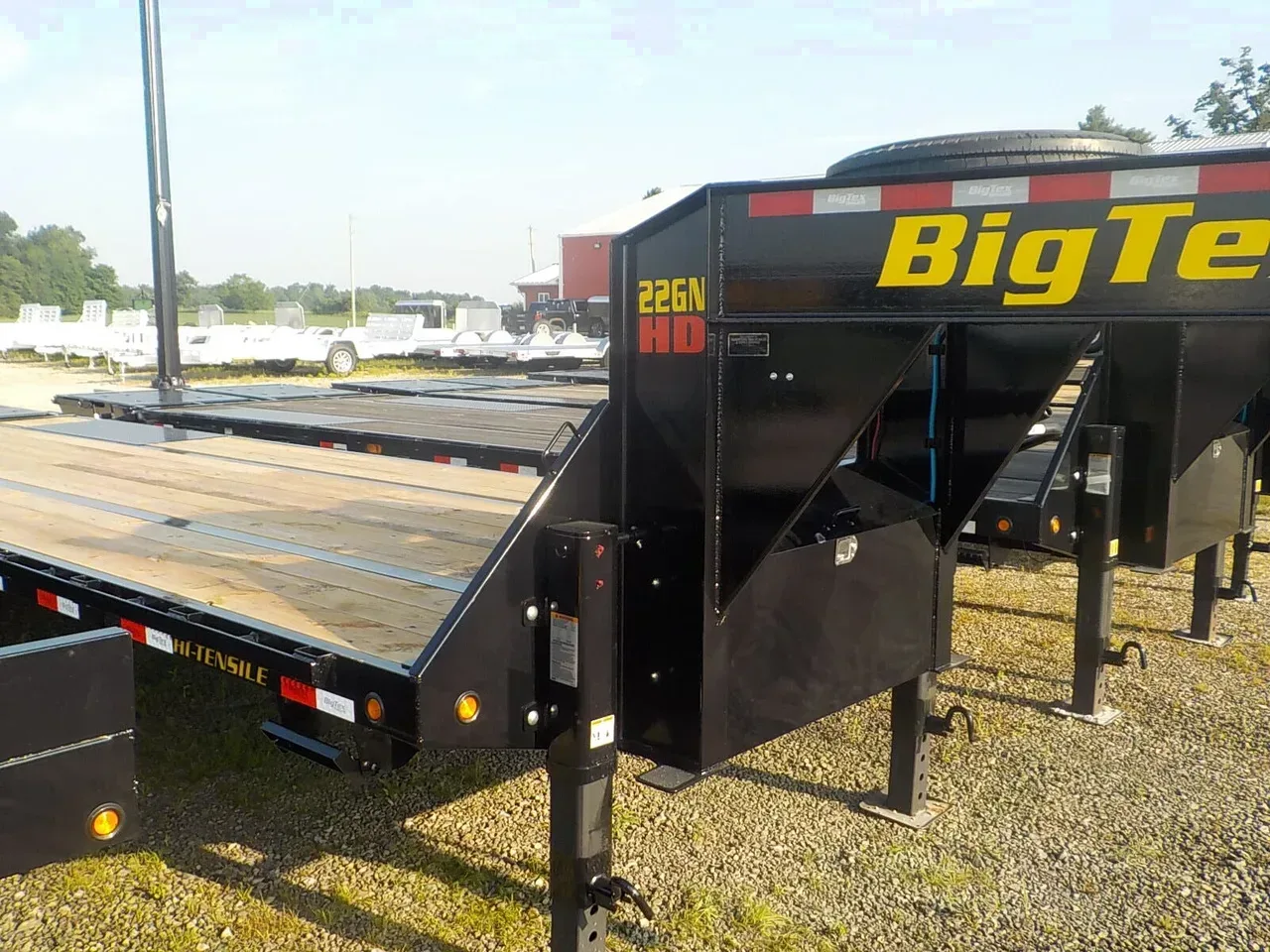11555 - 2026 Big Tex 22GN 22GN-30D5A 25BK + 5 17.5 LR H TIRES Deckover/Flat Deck Trailer