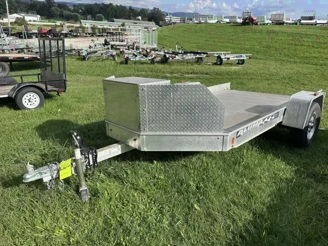 USED 2016 Aluma 10' UTV Trailer