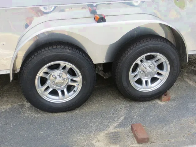 16ft V-nose Trailer w/Motorcycle Package