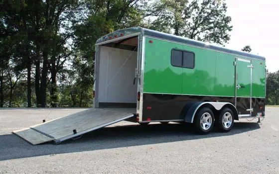 21FT GREEN/BLACK SNOW TRAILER