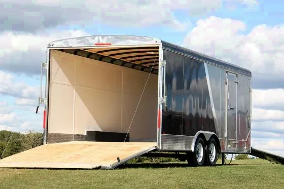 26FT SILVER AND BLACK COMBO TRAILER