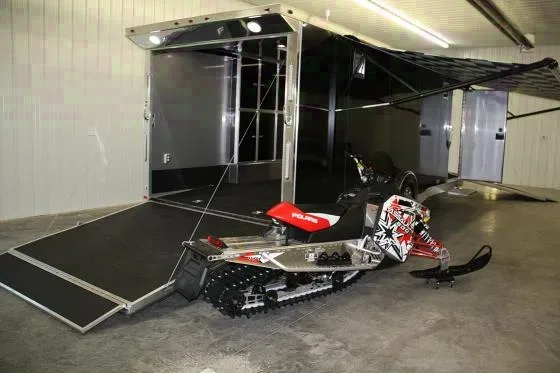 26FT ALUMINUM SNOWMOBILE RACE TRAILER