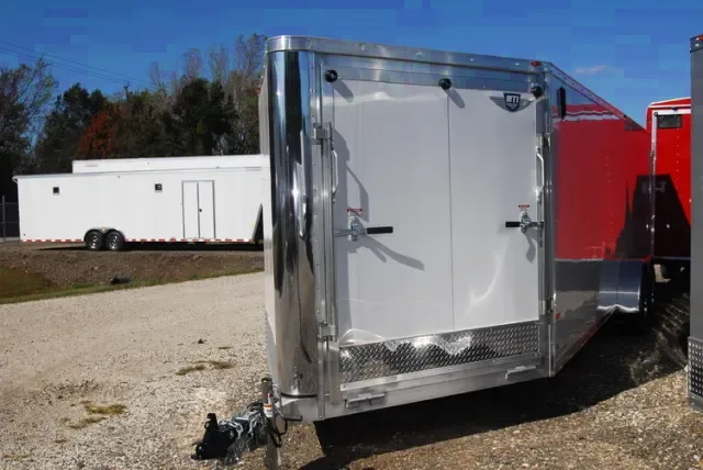 23ft Snowmobile Trailer with Ramp in V-Nose