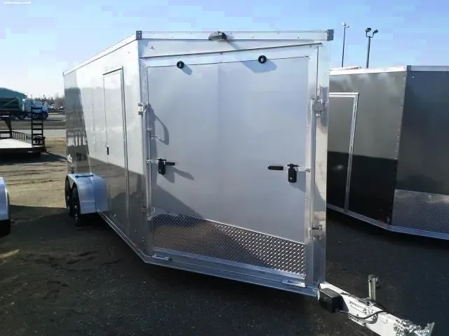 18FT ENCLOSED SLED HAULER W/EXTENDED TONGUE