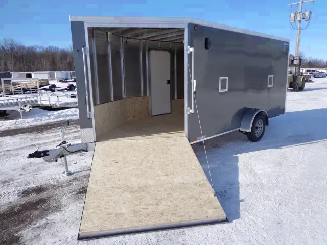19FT ALL  ALUMINUM SNOWMOBILE TRAILER