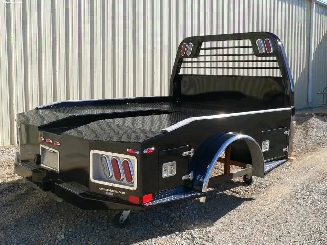 8.6FT BLACK TRUCK BED W/GOOSENECK HITCH