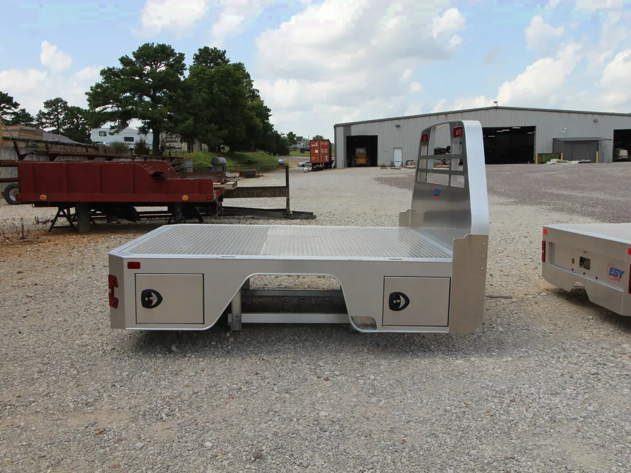 2025 EBY Truck Bodies FREE COUNTRY Truck Bed