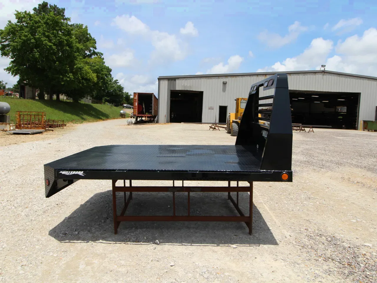 2025 Hillsboro SLT Truck Bed