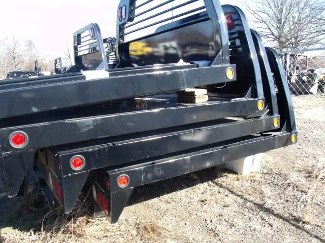 7ft  Truck Bed w/ Headache Rack