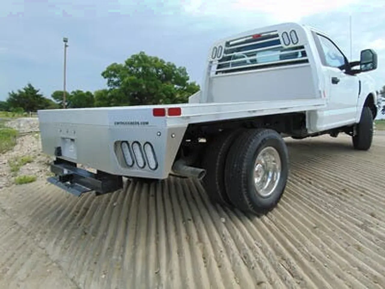 11067 - 2023 CM Truck Beds ALRD 8'6'' / 84'' / 58'' / 42" Flat Bed Body