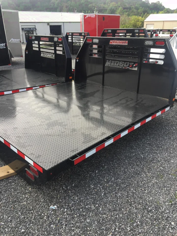 8ftl Truck Bed w/Headache Rack