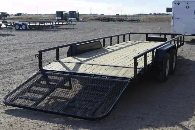 20FT BUMPER PULL UTILITY TRAILER