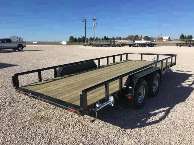 18ft Utility Trailer w/Diamond Tread Plate Fenders