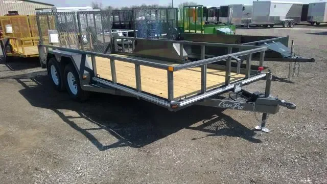 16ft Tandem Axle with Split Rear Ramps