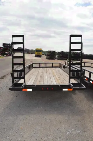 16ft Pipe Utility Trailer w/Stand Up Ramps