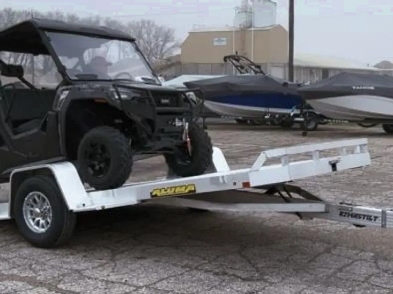 315090 - 2027 Aluma 8214H-TILT-S 82" x 14' Tilt 5200# Axle Utility Trailer