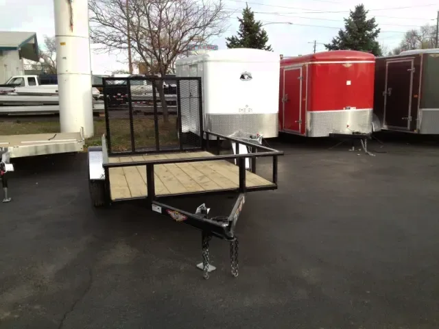10ft Utility Trailer w/Diamond Tread Plate Fenders
