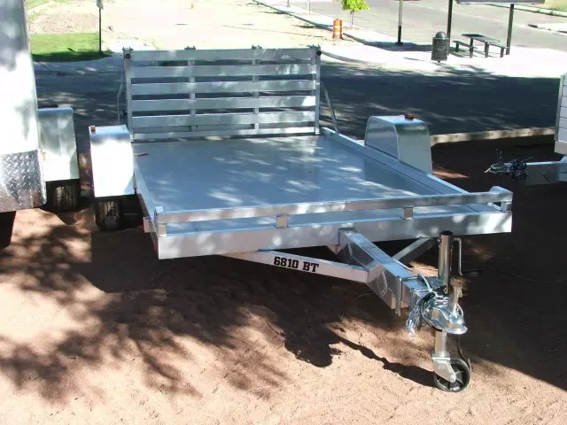 10 ft Al. Utility Trailer w/Rear Ramp