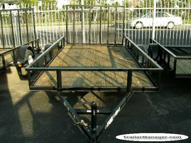 12ft SA Utility Black w/Wood Decking