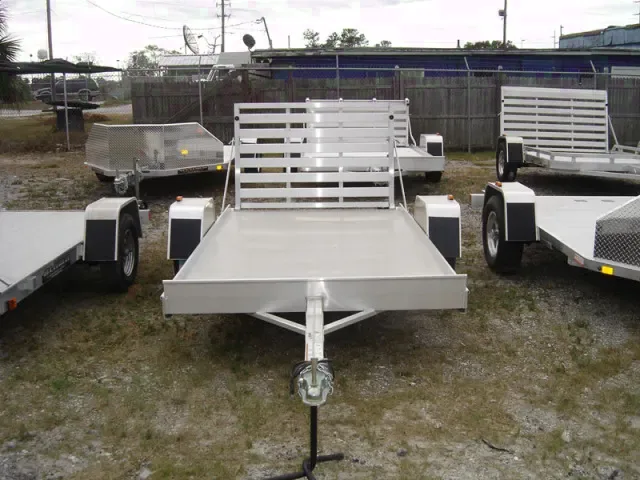 10ft Utility Trailer w/Front Retaining Bumper