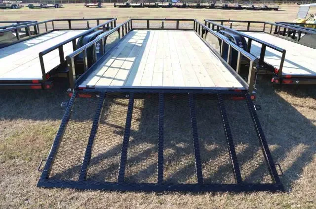 18ft Tandem Axle Pipe Top Utility Trailer
