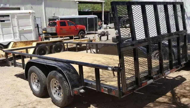 14ft Wood Deck Tandem Axle Utility Trailer