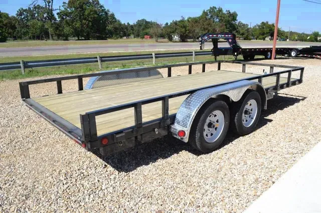 16ft Utility Trailer w/Slide In Ramps