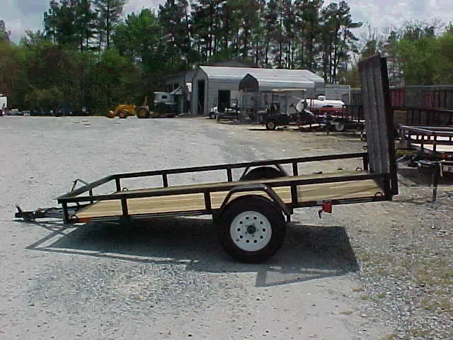 8 ft Utility Trailer w/No Jack