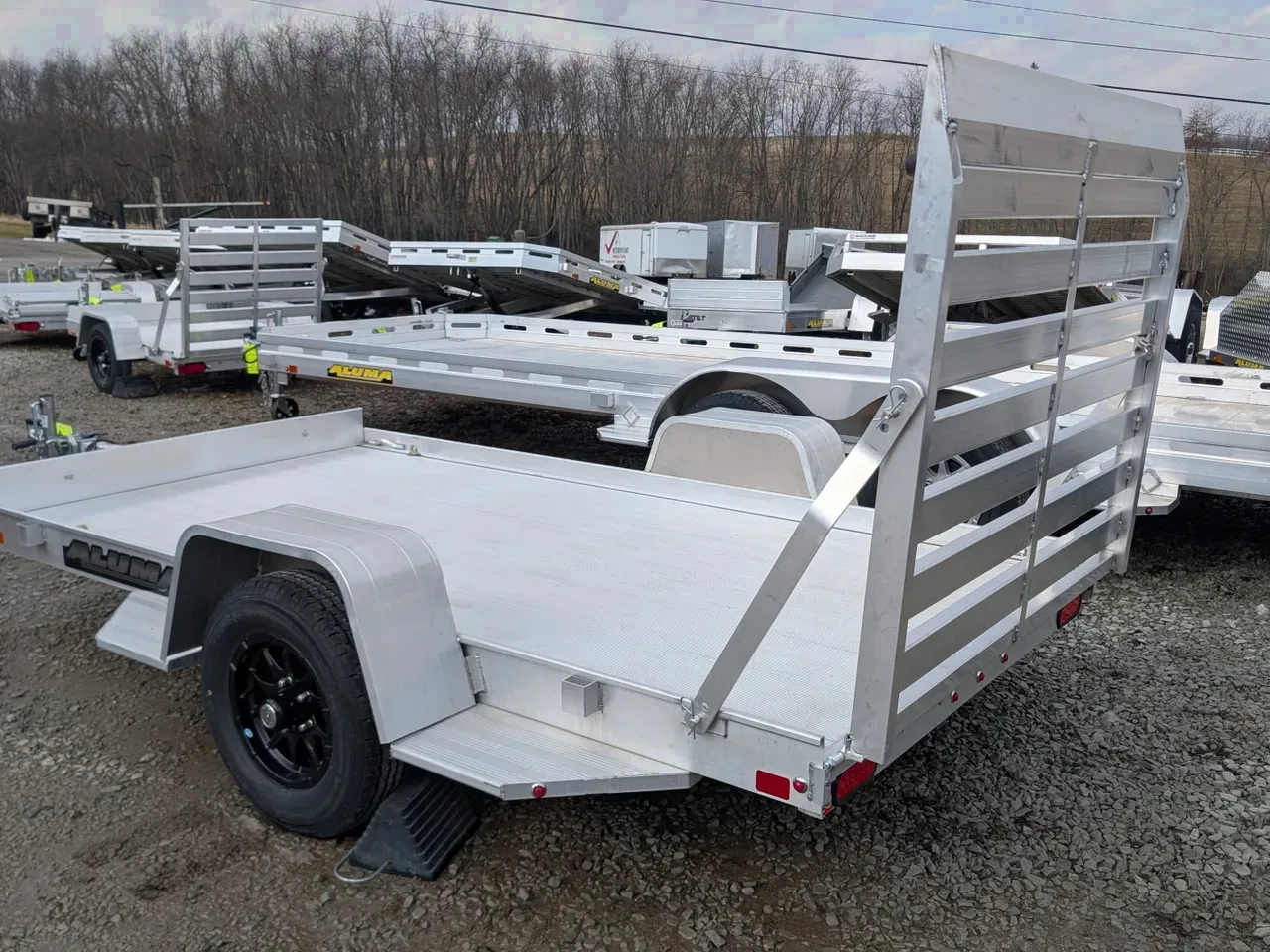 2025 Aluma 5'3" x 10 LW Executive Utility Trailer w/ Gate