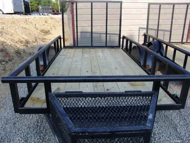 10FT UTILITY TRAILER W/SINGLE 3500LB AXLE