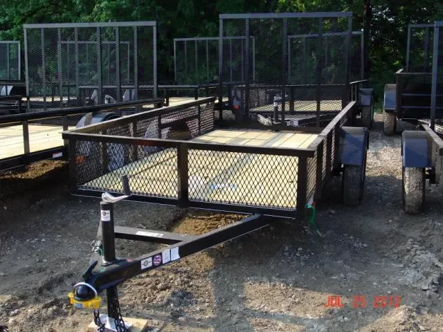 10FT SA UTIITY TRAILER WITH HIGH MESH SIDES