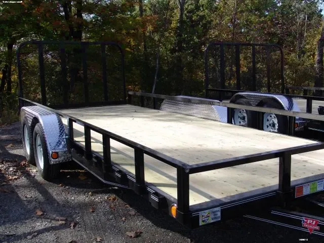18FT TANDEM 3500LB AXLE UTILITY TRAILER
