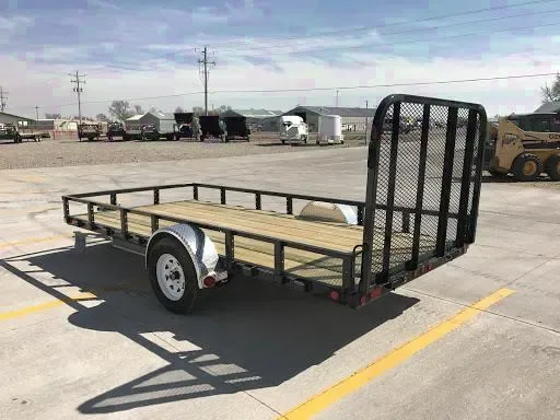 10ft Utility Trailer w/Diamond Plated Fenders