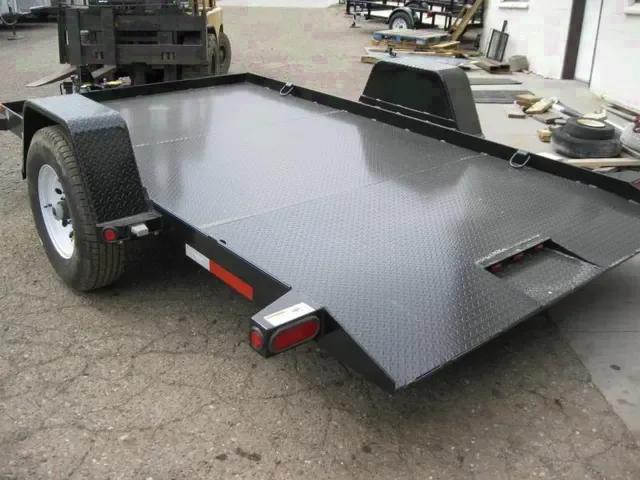 12ft Utility Trailer w/Diamond Plated Steel Floor