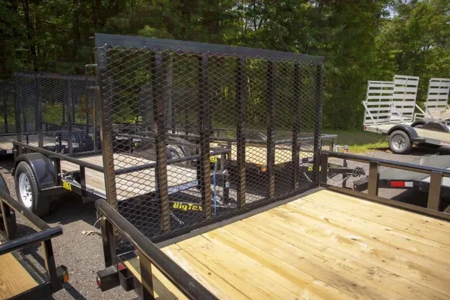 16ft Landscape Trailer w/Ramp Gate w/Tie Down Pockets on Outside Frame