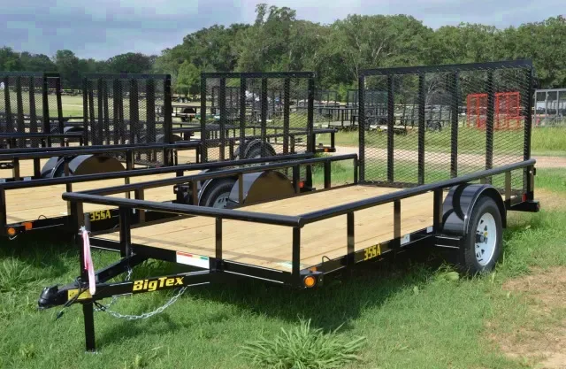 12ft Black Steel Utility w/Ramp Gate
