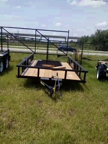 12ft Bumper Pull Trailer with Ramp