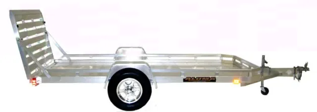 10 ft Light Weight Utility Trailer w/Rear Gate