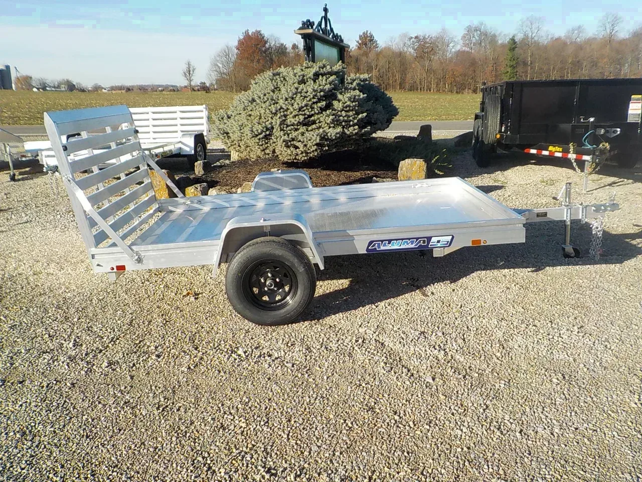 11669 - 2026 Aluma 7810 ESA-S-TG Utility Trailer