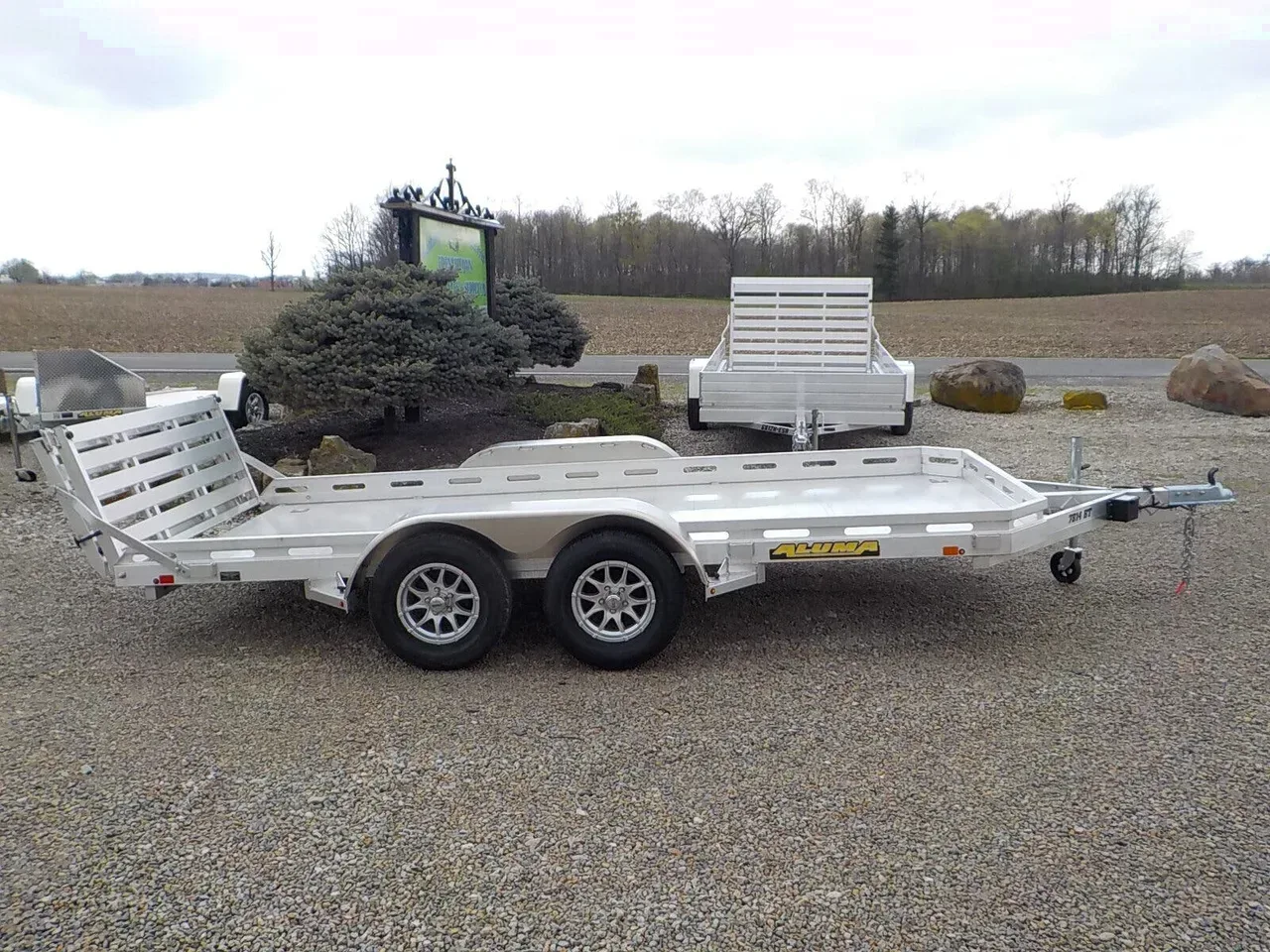 11468 - 2026 Aluma 7814TA-EL-BT-TR-RTD Utility Trailer