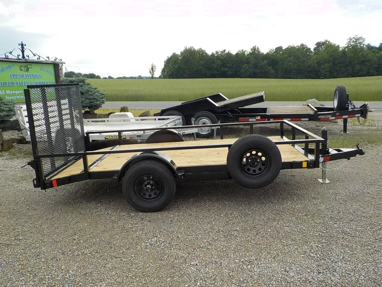 11822 - 2026 Liberty LU3K78X10+2C4TT Utility Trailer