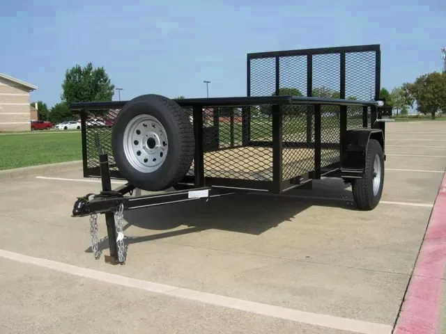 10FT UTILITY TRAILER W/ TALL EXPANDED METAL SIDES