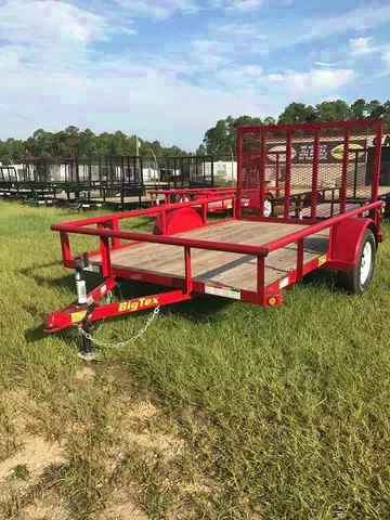 RED 10FT UTILITY TRAILER W/RAMP