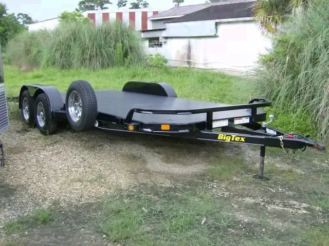 18FT CAR HAULER W/DIAMOND PLATED FLOOR