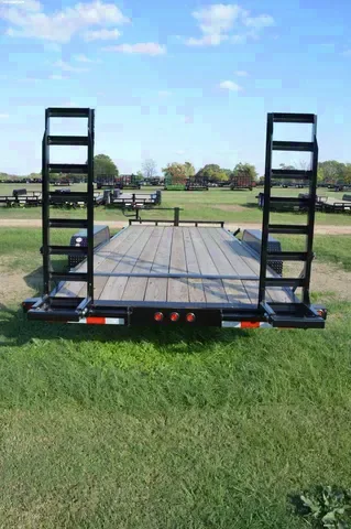 20ft Tandem 7000lb Axle Equipment w/Stand UP Ramps