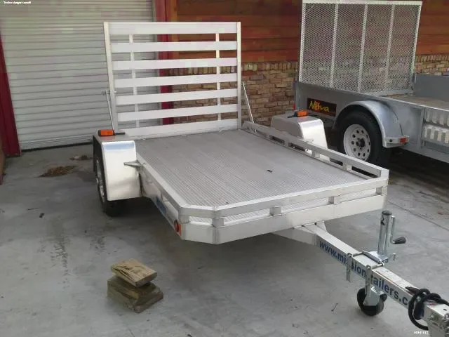 8FT SA UTILITY TRAILER W/SPARE MOUNT
