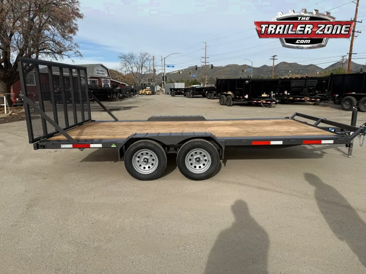 2026 SUMMIT C4HFB 8.5' x 16' UTILITY TRAILER