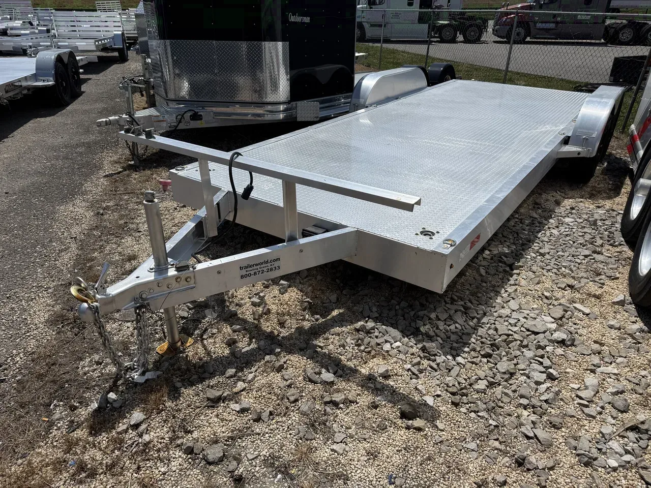 192654 - 2017 Trailer World 6'7" x 20' Aluminum Car Hauler w/ 2 x 3500# Axles Car Hauler Trailer