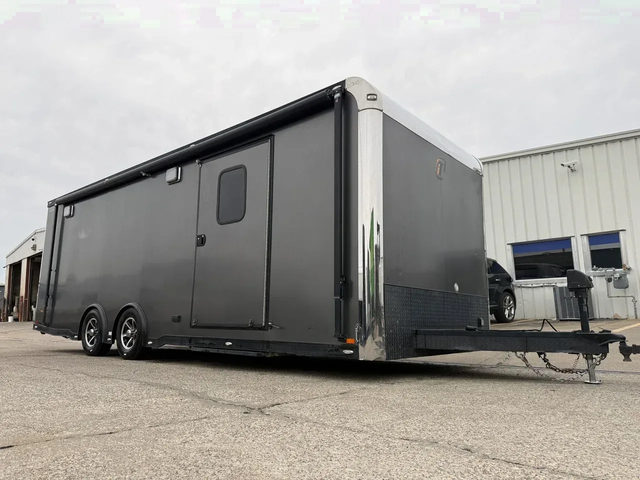 374981 - 2014 inTech iCon 8.5' x 24' Car Hauler Car Hauler Trailer