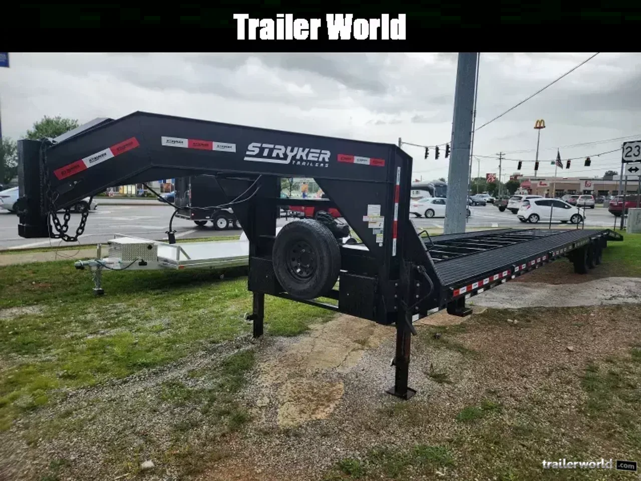 001606 - 2024 Stryker 8.5' x 44' Gooseneck 3 Car Hauler (3)7K Axles Car Hauler Trailer